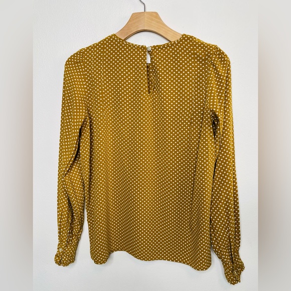 Loft Women’s Polka Dot Long Sleeve Blouse W/Ruffled Sleeves. - Picture 4 of 5